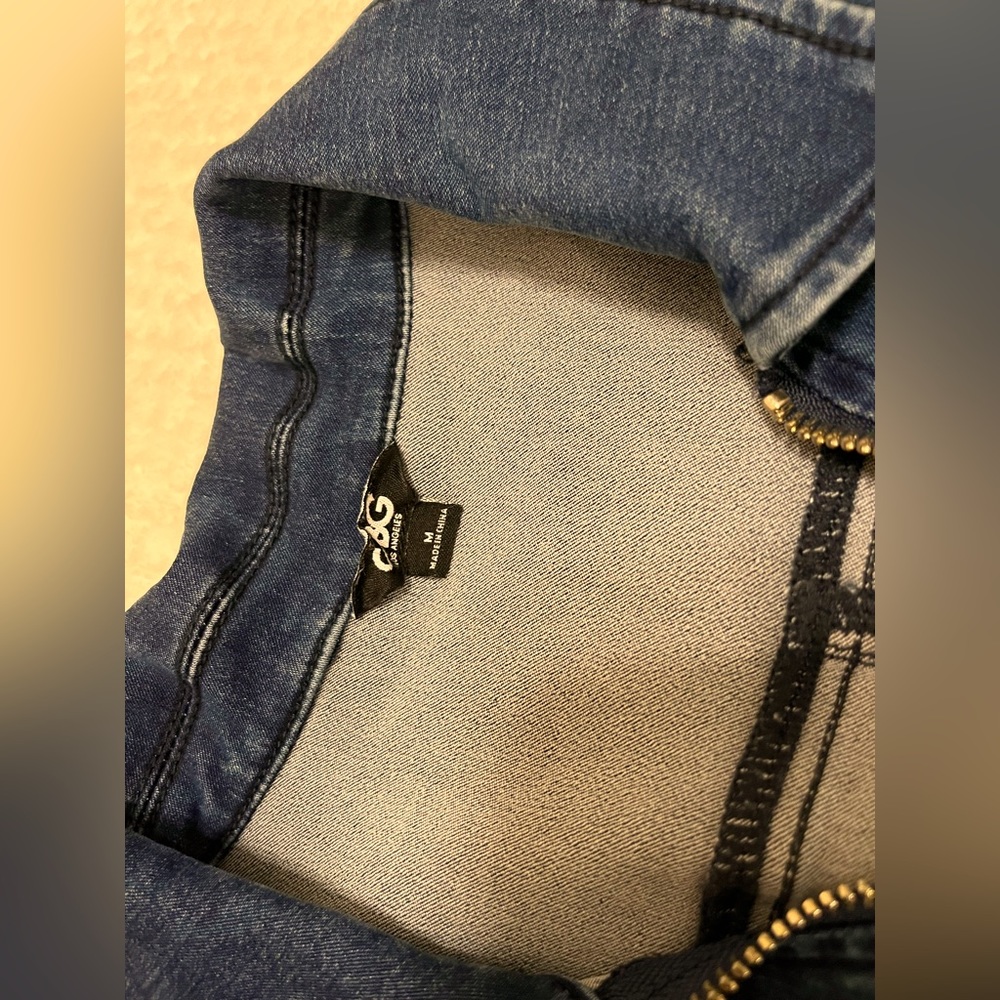 G BY GUESS SS Denim Romper with Detachable Belt - Picture 3 of 4